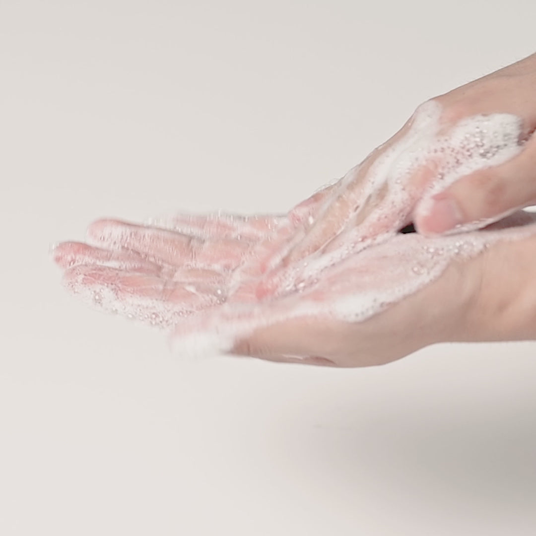 Charger la vidéo : MIXSOON Centella Mousse Nettoyante [150ml]