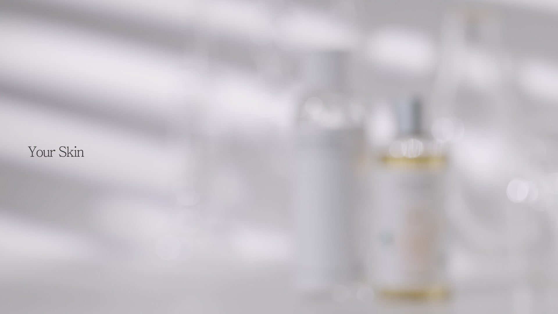 Charger la vidéo : MIXSOON Centella Asiatica Toner [300ml]